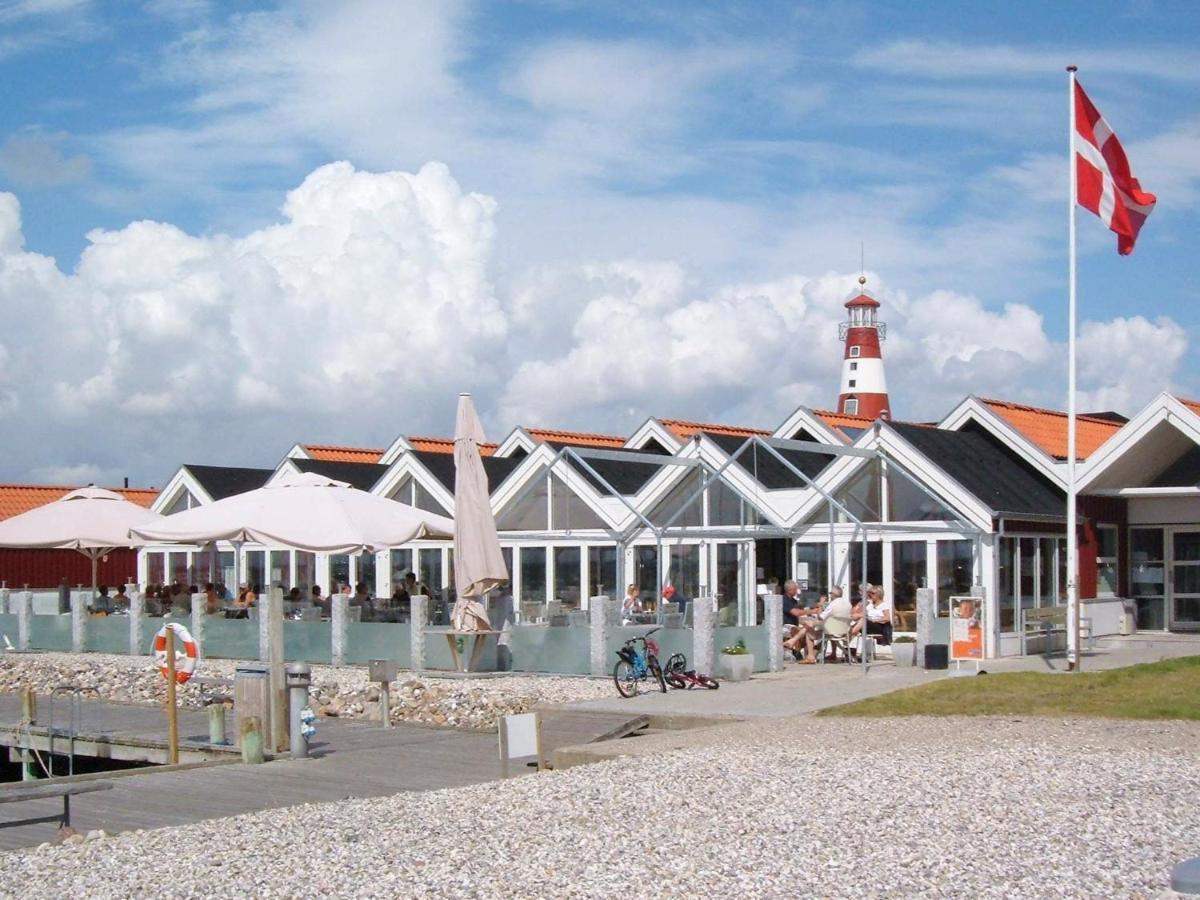 4 Person Holiday Home In Nibe Rum bild